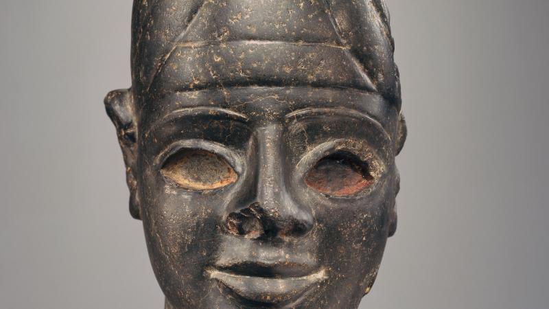 TETE MASCULINE DU DIEU BAAL