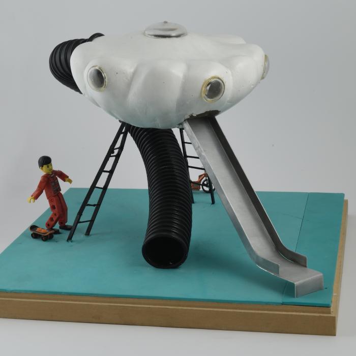 Annie Ratti - Botanical Garden, 2000 ©Benaki Museum