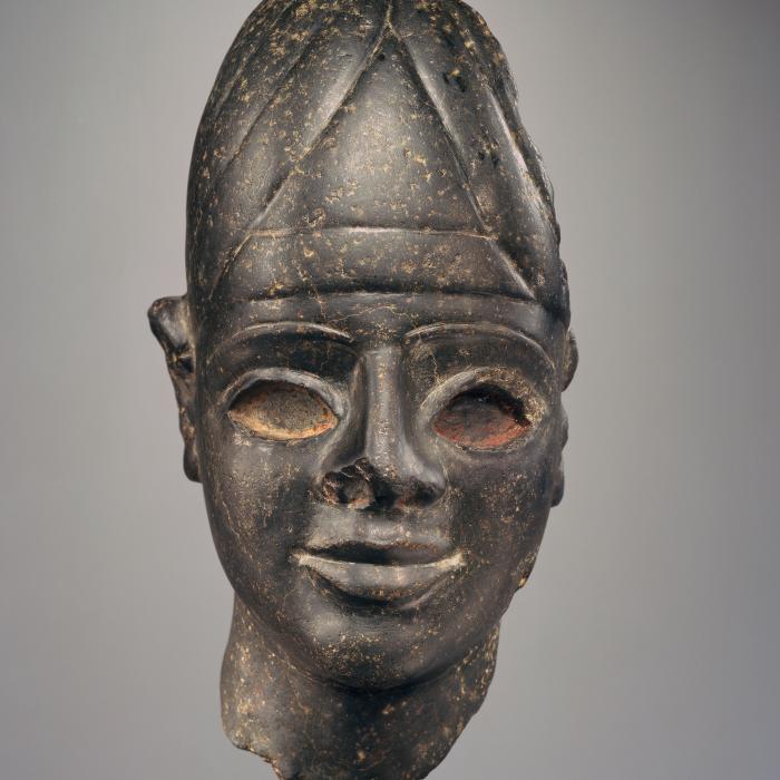 TETE MASCULINE DU DIEU BAAL