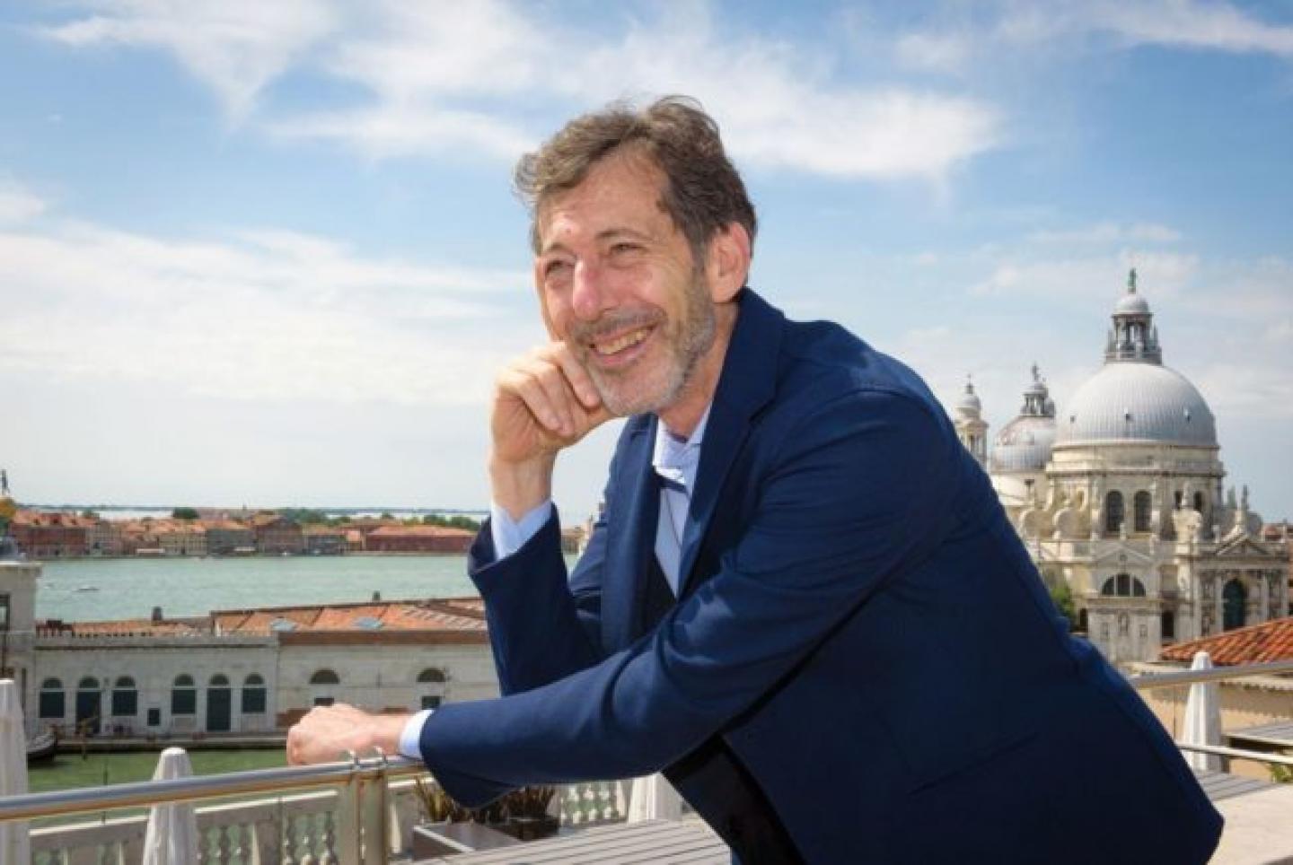 Ralph Rugoff, le commissaire de l'édition actuelle.  ©Andrea Avezzu, Biennale de Venise 2019.